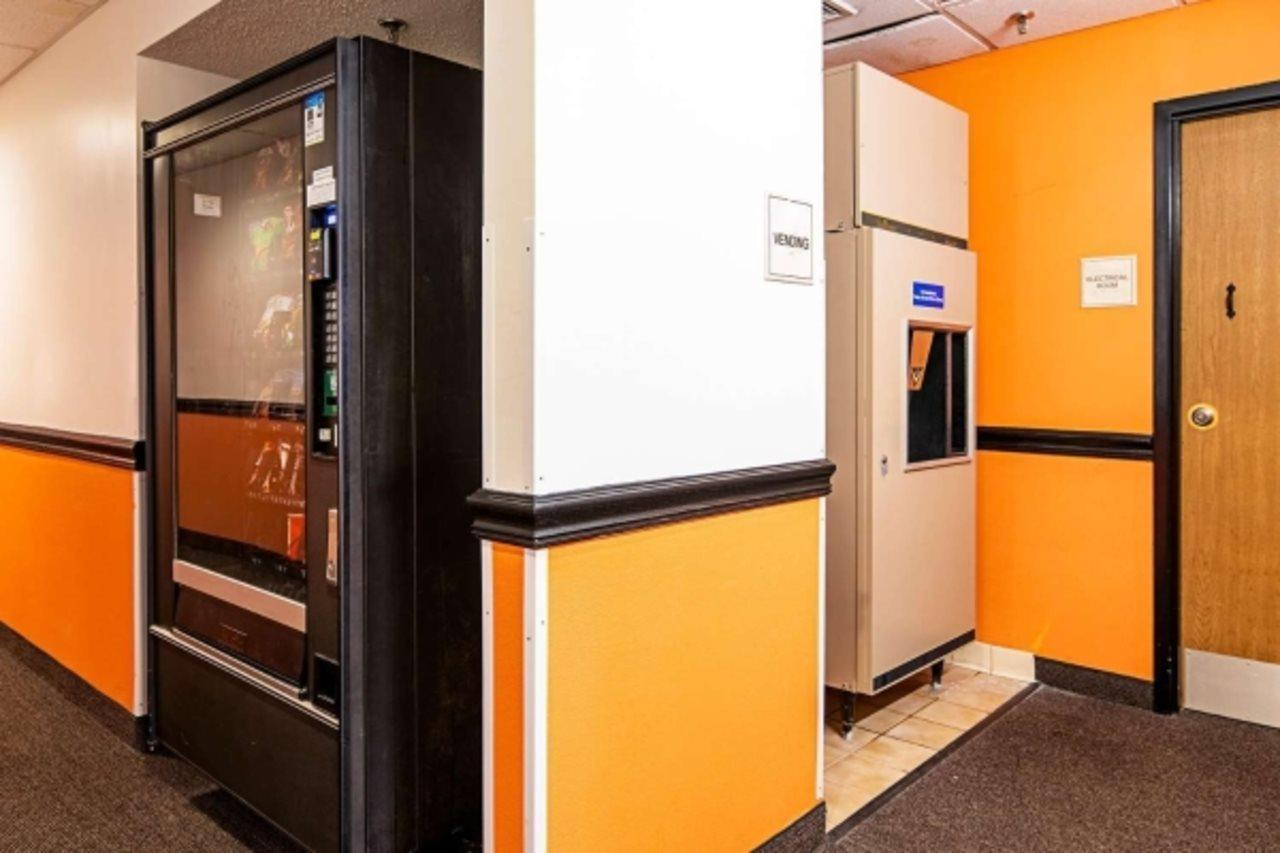 Hotel Oyo Townhouse Near Little Rock Air Force Base