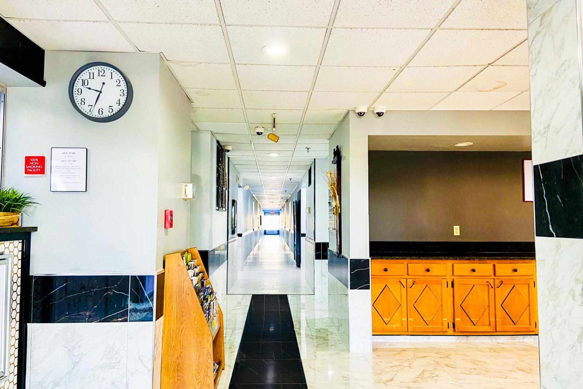Oyo Townhouse Near Little Rock Air Force Base Hotel 2*