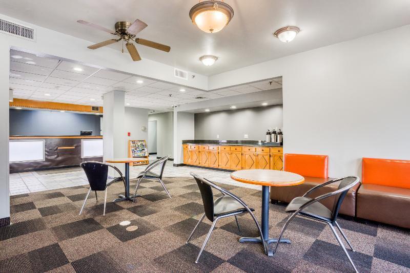 Oyo Townhouse Near Little Rock Air Force Base Hotel